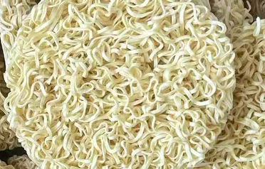 Qinhuangdao Dongyang Food Co., Ltd.: Jak wybrać wysokiej jakości bloki z makaronem błyskawicznym?